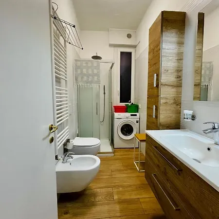 アパート The Castle Door House - Entire 2-bed *